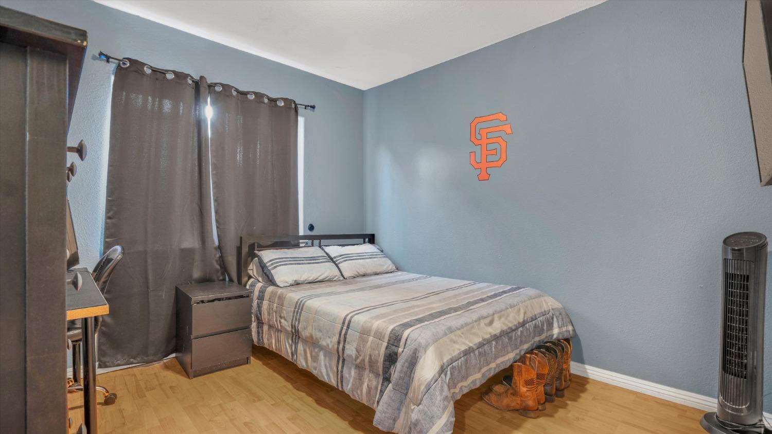 Detail Gallery Image 6 of 19 For 1175 Whitton Ave, San Jose,  CA 95116 - 3 Beds | 3 Baths