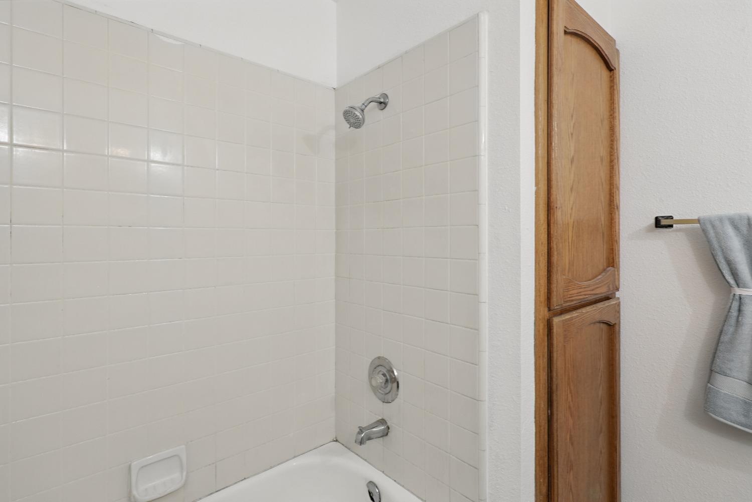Detail Gallery Image 34 of 44 For 624 Rensselaer, Merced,  CA 95348 - 3 Beds | 2 Baths