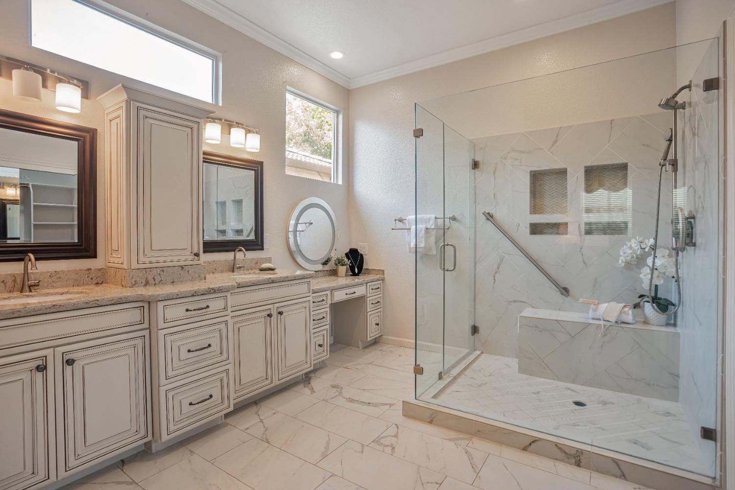 Detail Gallery Image 6 of 26 For 9505 Emerald Cove Ln, Elk Grove,  CA 95758 - 3 Beds | 2 Baths