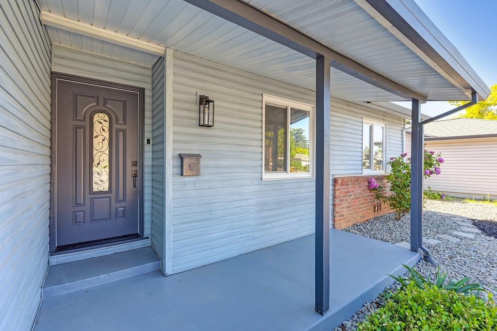Detail Gallery Image 6 of 44 For 2517 Zinfandel Dr, Rancho Cordova,  CA 95670 - 3 Beds | 2 Baths