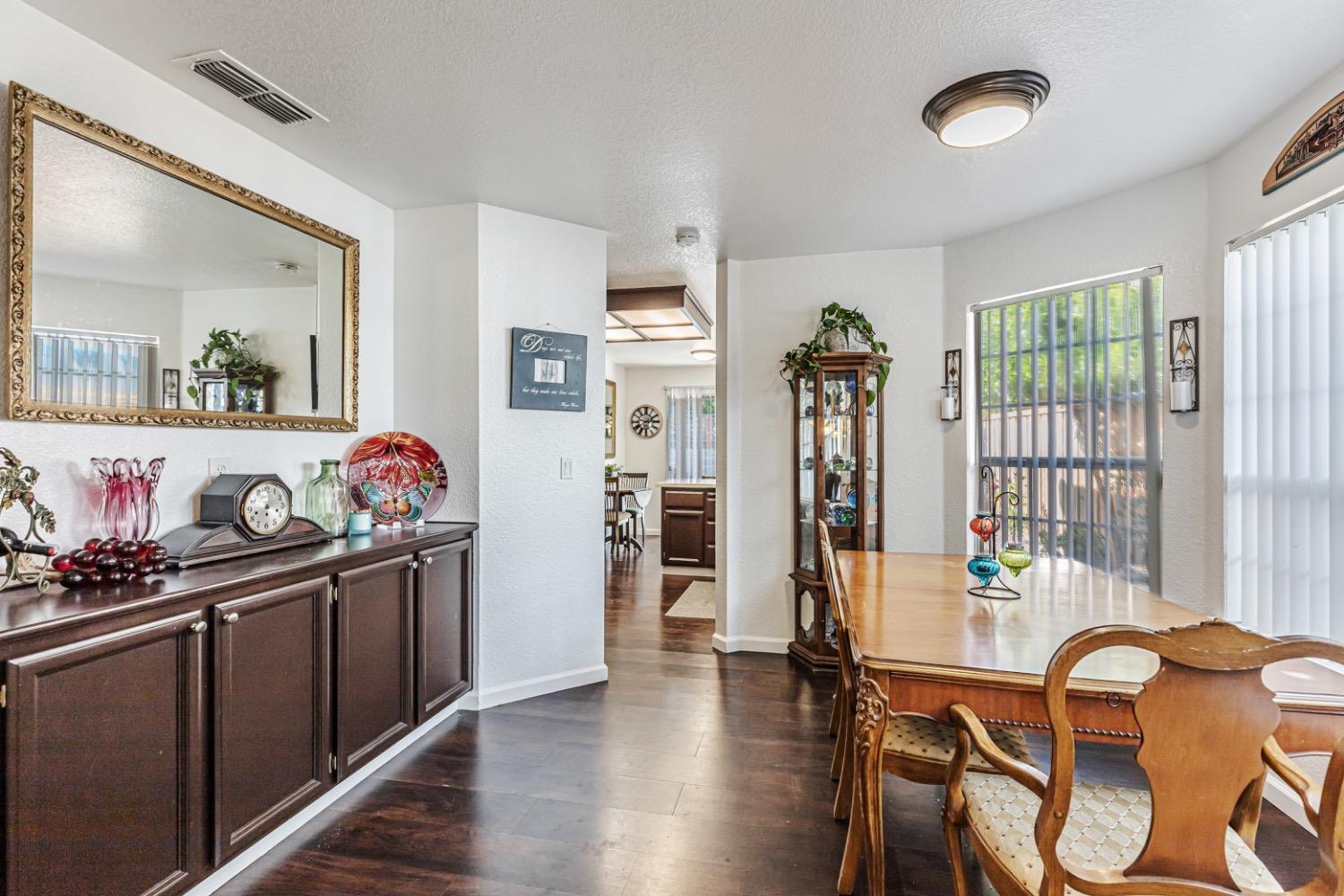 Detail Gallery Image 16 of 35 For 7415 Fireweed Cir, Citrus Heights,  CA 95610 - 3 Beds | 2 Baths
