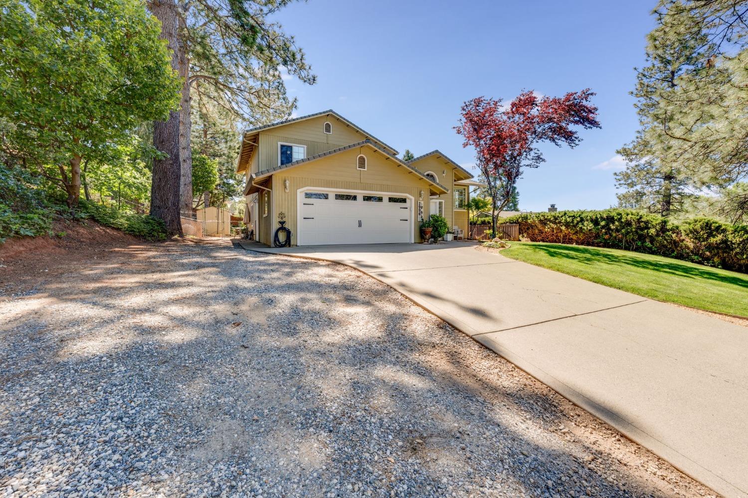 Camino Heights Drive, Camino, California image 2