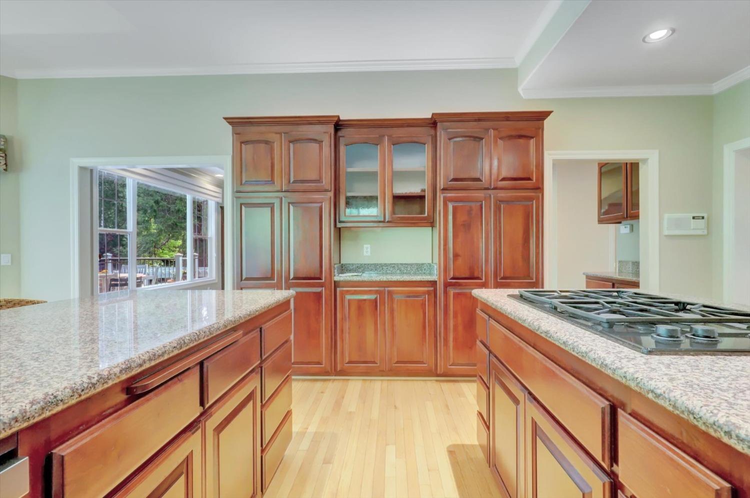 Detail Gallery Image 23 of 99 For 12857 Chatsworth Ln, Grass Valley,  CA 95945 - 4 Beds | 4/1 Baths