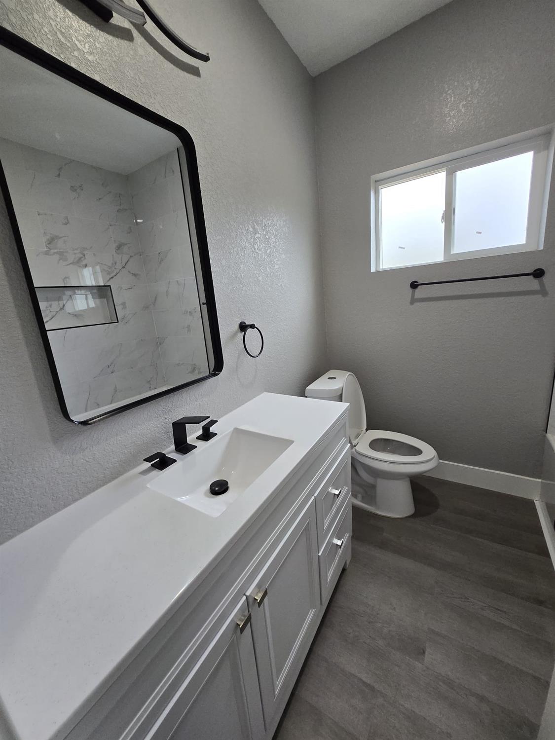 Detail Gallery Image 23 of 35 For 1671 Sweetbriar Ln, Paradise,  CA 95969 - 3 Beds | 2 Baths
