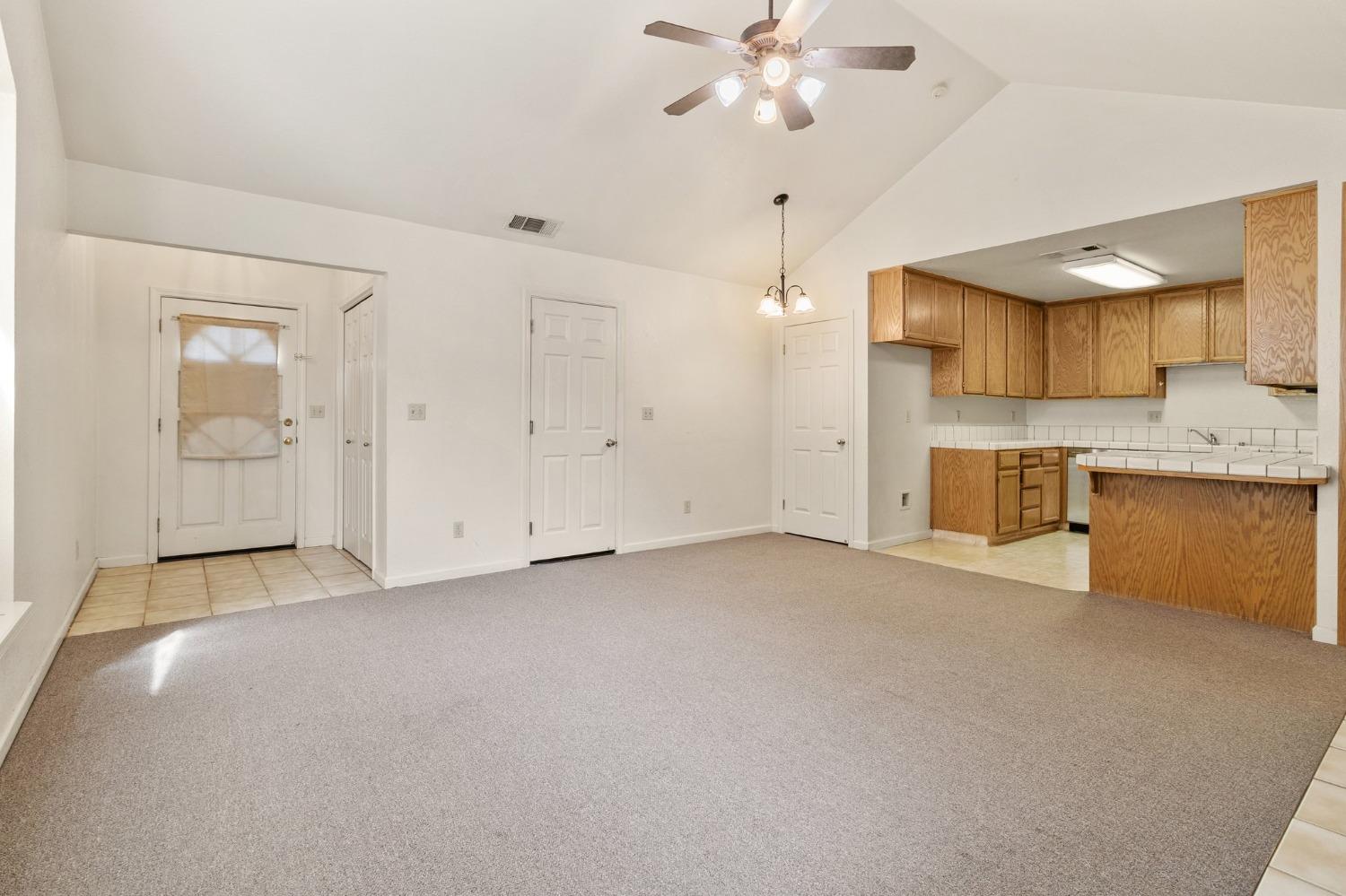 Detail Gallery Image 15 of 21 For 500 W Hawkeye Ave, Turlock,  CA 95380 - – Beds | – Baths