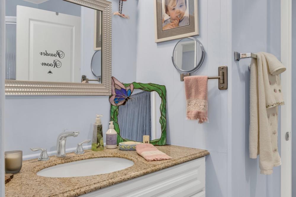 Detail Gallery Image 25 of 63 For 198 Shadowbrook Dr, Folsom,  CA 95630 - 2 Beds | 2 Baths