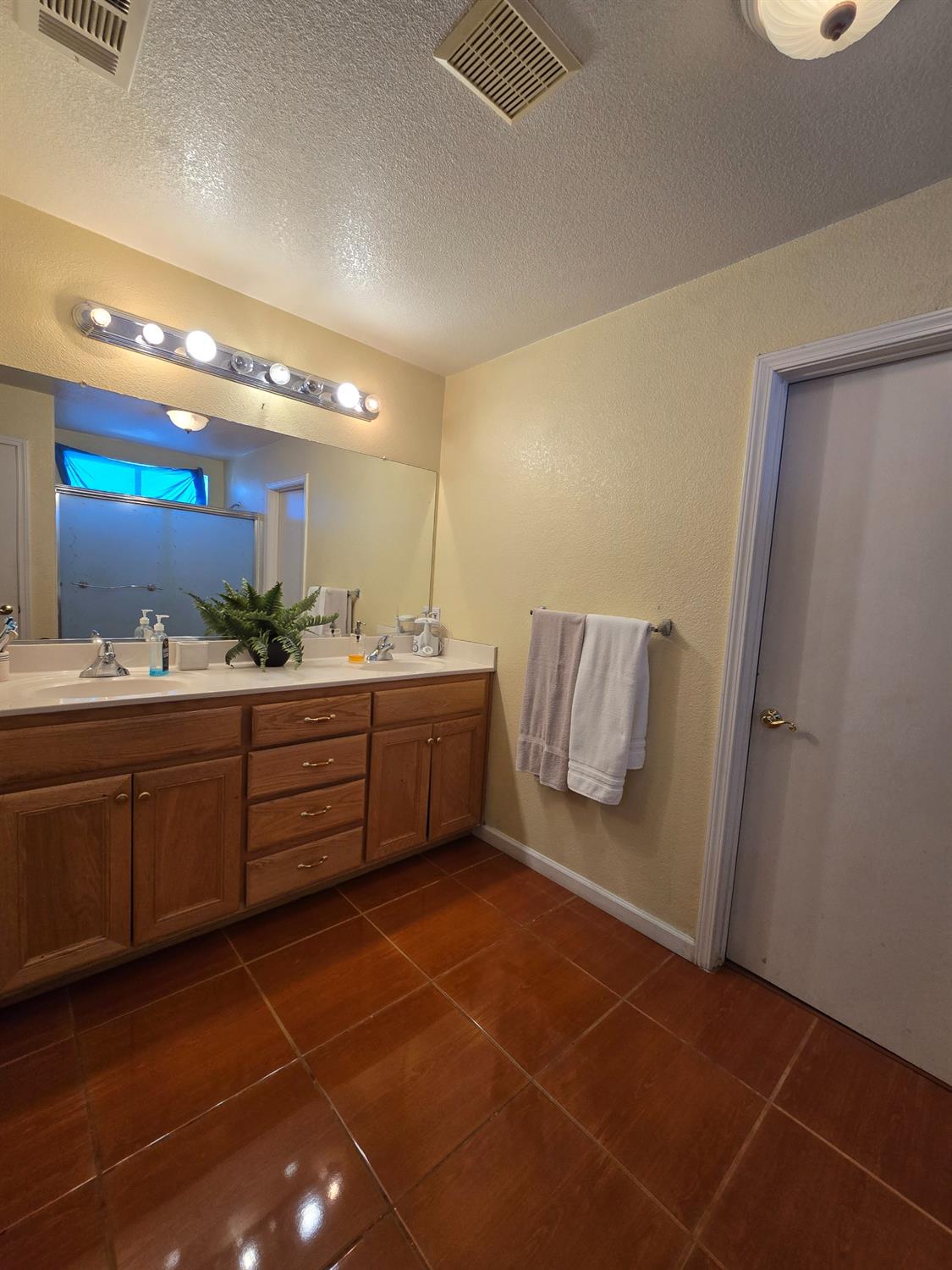 Detail Gallery Image 52 of 57 For 4150 Degas Ct, Stockton,  CA 95206 - 3 Beds | 2/1 Baths