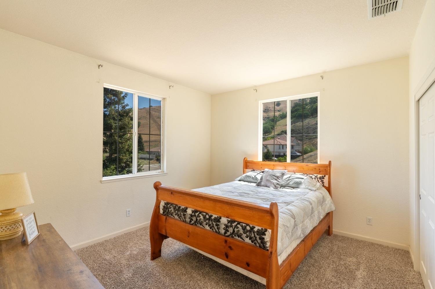 Detail Gallery Image 27 of 44 For 9015 Tee Box Ct, Patterson,  CA 95363 - 4 Beds | 3/1 Baths