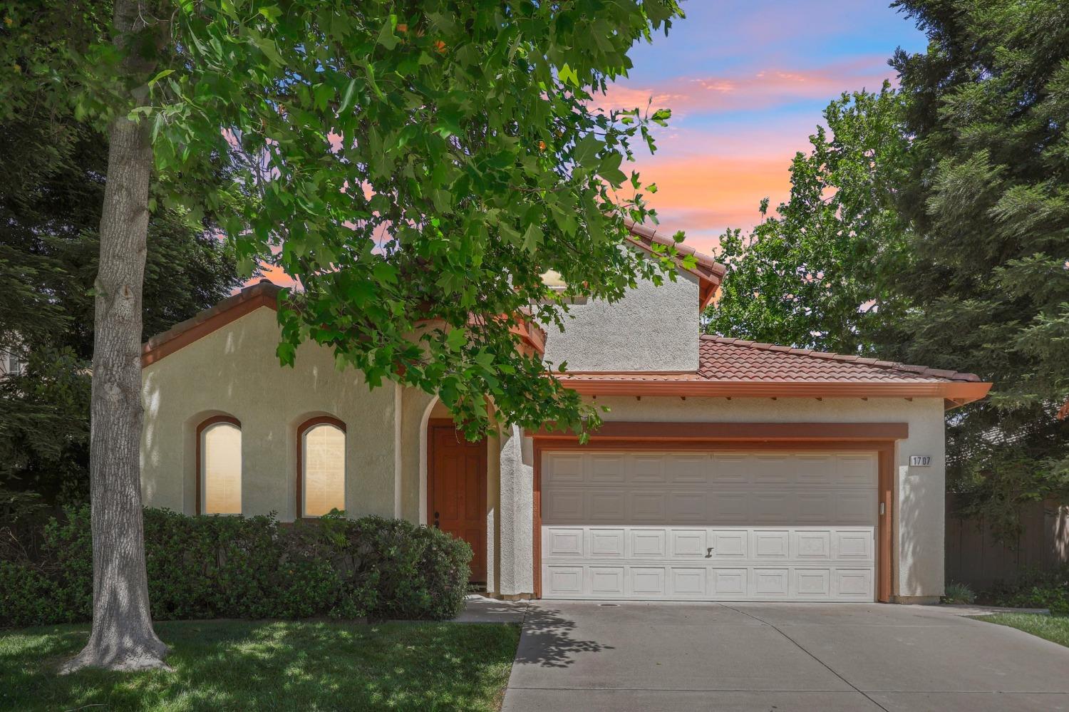 Detail Gallery Image 35 of 43 For 1707 Danbrook Dr, Sacramento,  CA 95835 - 3 Beds | 2 Baths