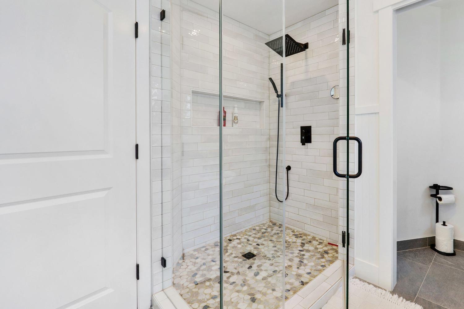 Detail Gallery Image 17 of 30 For 2821 Loyola Dr, Davis,  CA 95618 - 3 Beds | 2 Baths