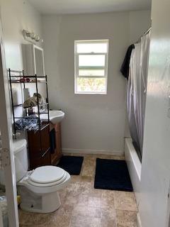 Detail Gallery Image 3 of 9 For 428 Madera St, Maricopa,  CA 93252 - 2 Beds | 1 Baths