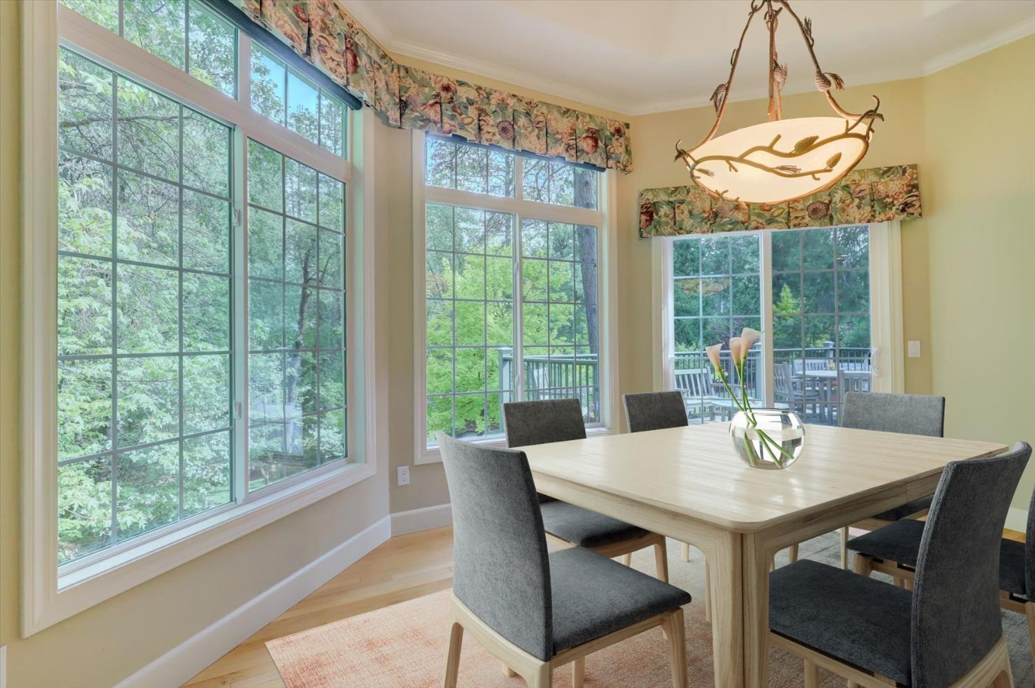 Detail Gallery Image 28 of 99 For 12857 Chatsworth Ln, Grass Valley,  CA 95945 - 4 Beds | 4/1 Baths