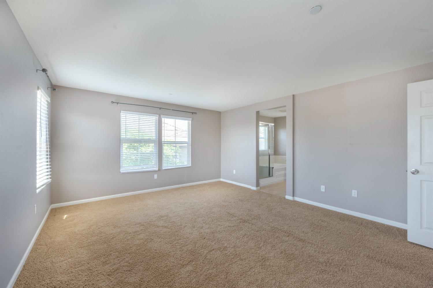 Photo #37: 225058374 Listing: Photo #37