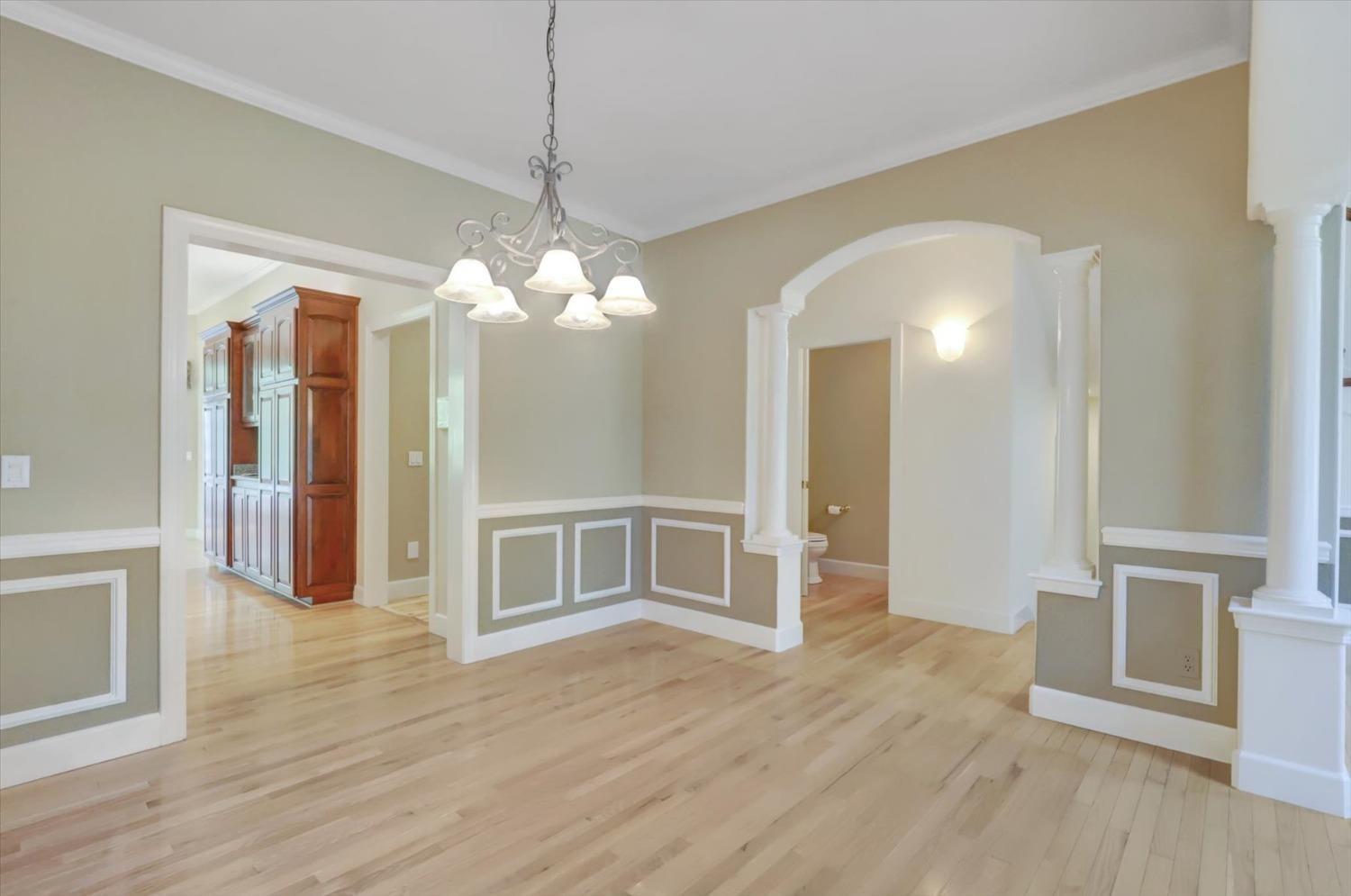 Detail Gallery Image 10 of 99 For 12857 Chatsworth Ln, Grass Valley,  CA 95945 - 4 Beds | 4/1 Baths