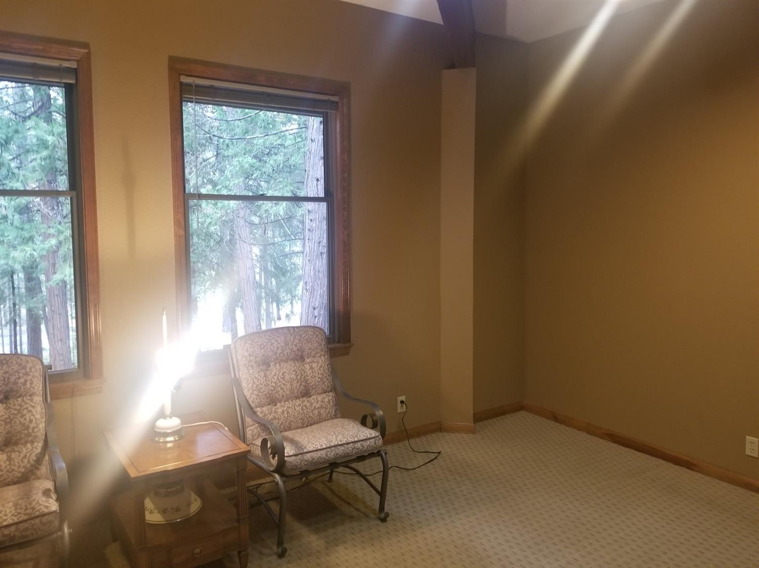 Detail Gallery Image 6 of 8 For 565 Brunswick Rd, Grass Valley,  CA 95945 - – Beds | – Baths