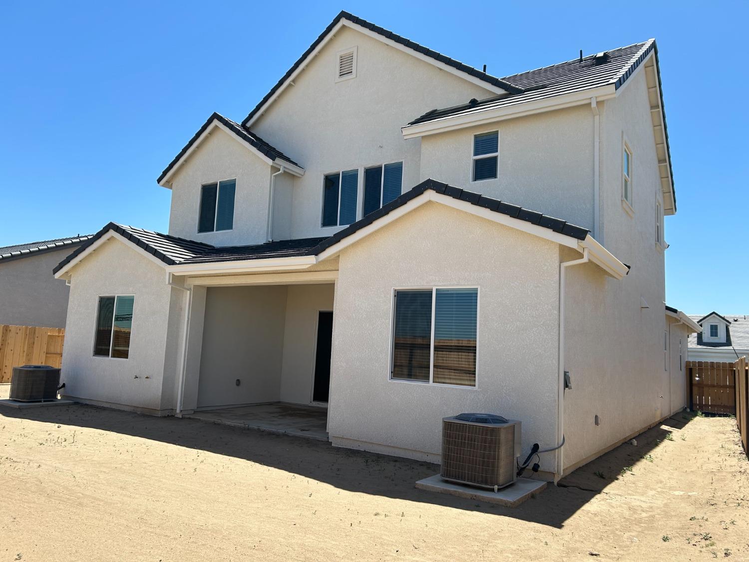 Tigris Street, Manteca, California image 7