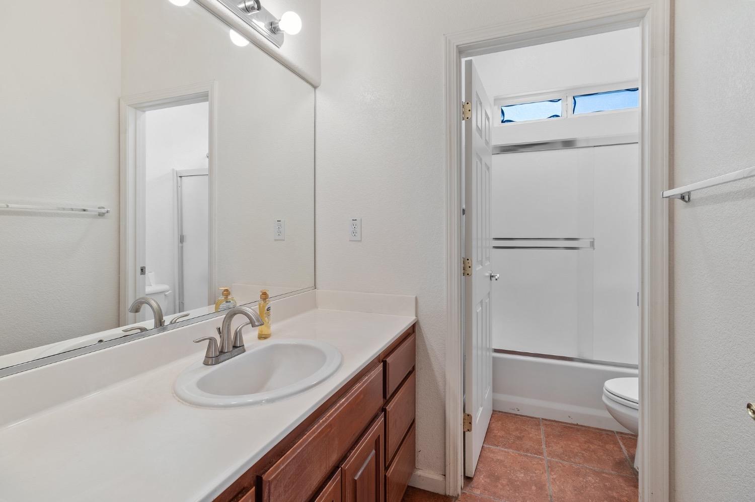 Detail Gallery Image 18 of 38 For 554 Bonanza Dr, Newman,  CA 95360 - 3 Beds | 2 Baths