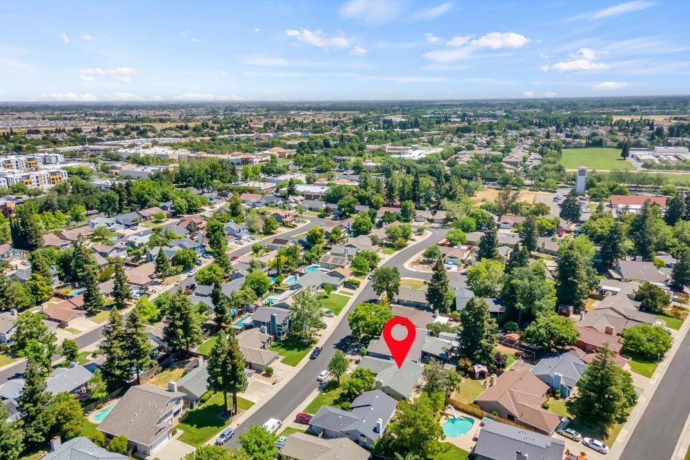 Detail Gallery Image 43 of 46 For 7008 Fall Way, Elk Grove,  CA 95758 - 3 Beds | 2 Baths