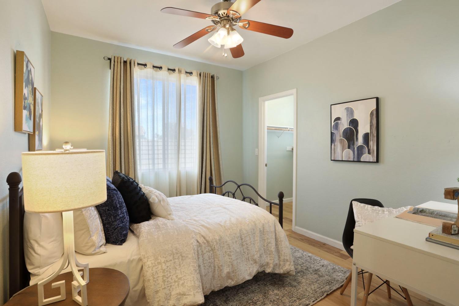 Detail Gallery Image 51 of 65 For 9572 Crystal Water Way, Elk Grove,  CA 95624 - 6 Beds | 4/1 Baths