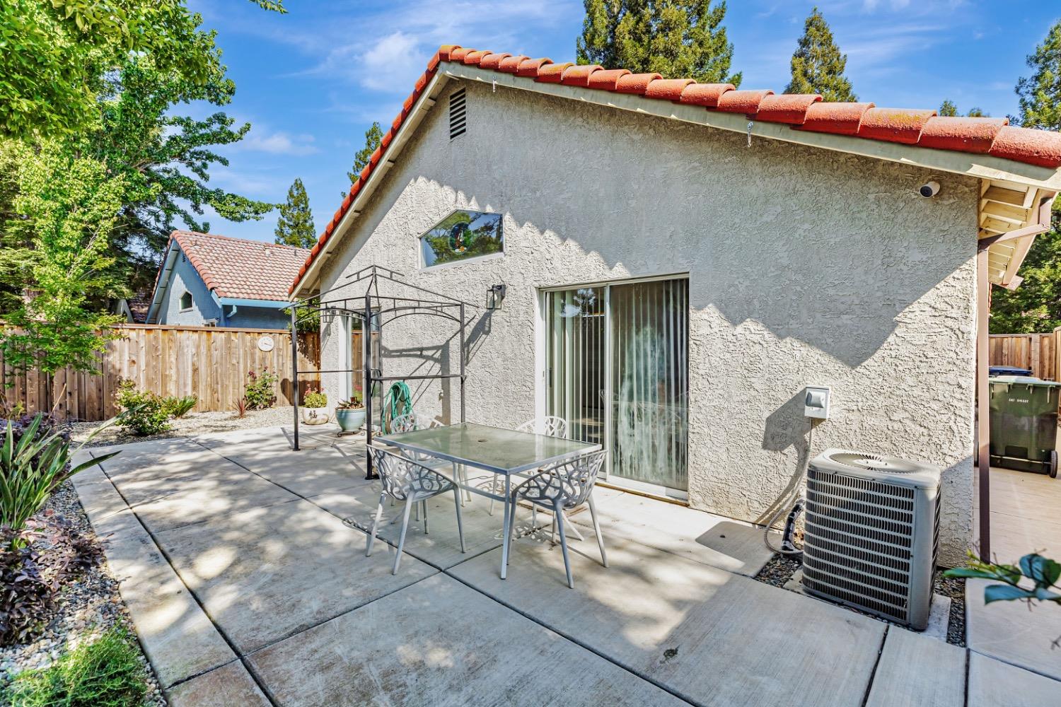 Detail Gallery Image 35 of 35 For 7415 Fireweed Cir, Citrus Heights,  CA 95610 - 3 Beds | 2 Baths