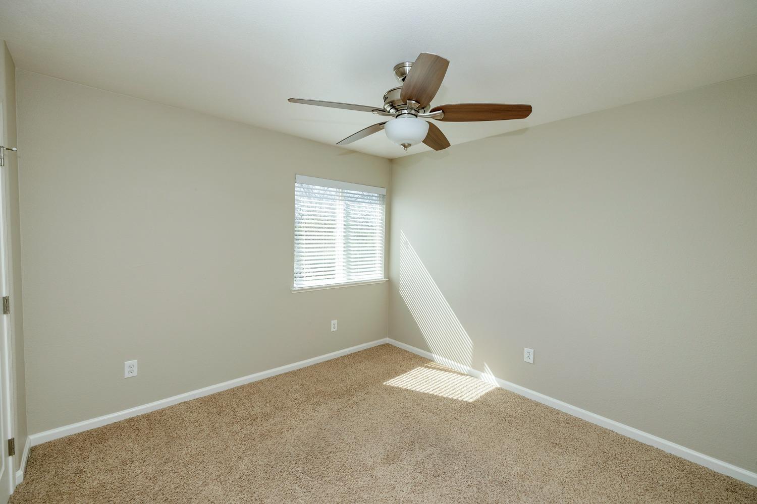 Detail Gallery Image 45 of 53 For 1466 Grand Oak Way, Oakdale,  CA 95361 - 5 Beds | 3 Baths