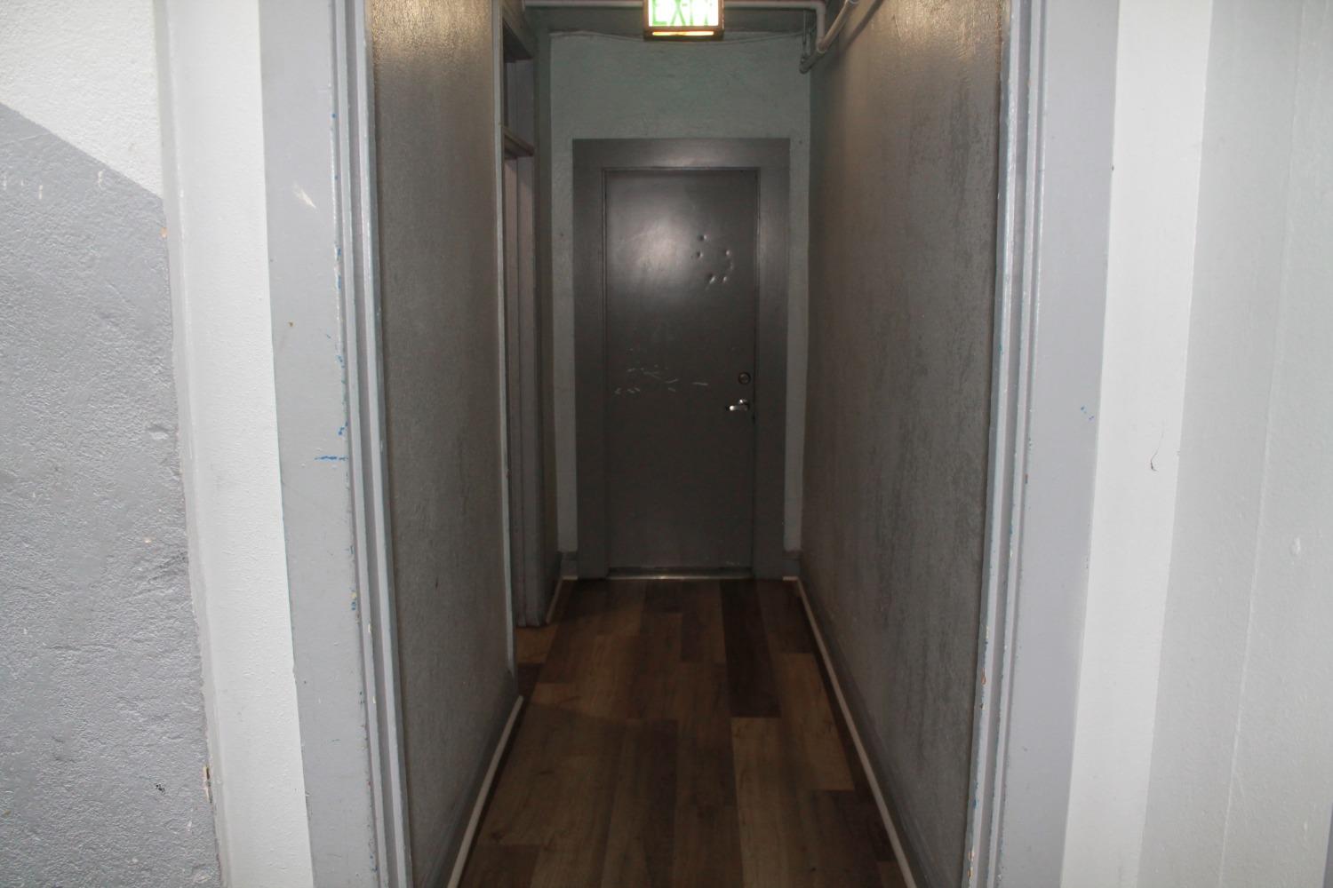 Detail Gallery Image 9 of 30 For 28 S American St, Stockton,  CA 95202 - – Beds | – Baths