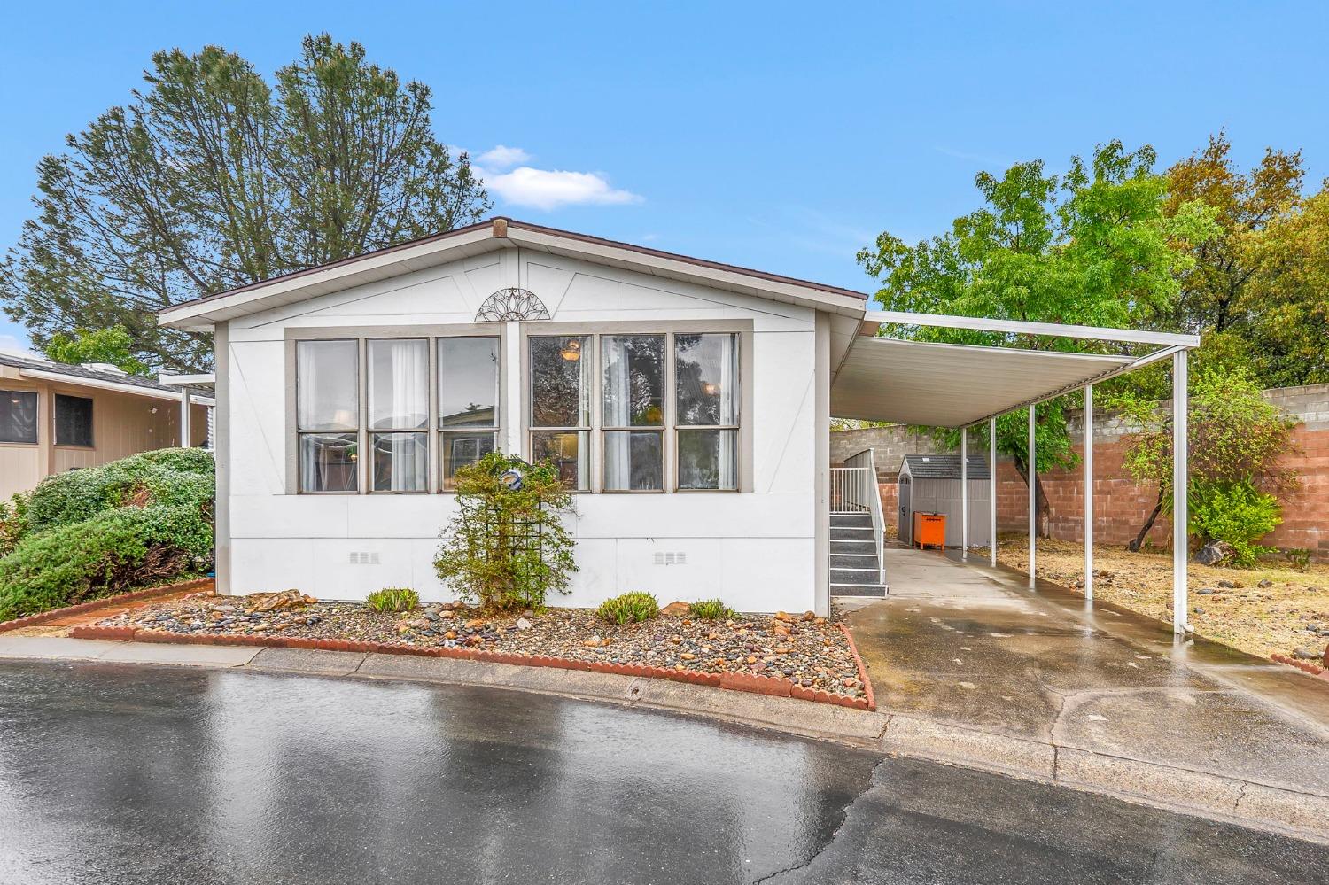 Detail Gallery Image 5 of 26 For 4319 Oakwood St, Rocklin,  CA 95677 - 2 Beds | 2 Baths