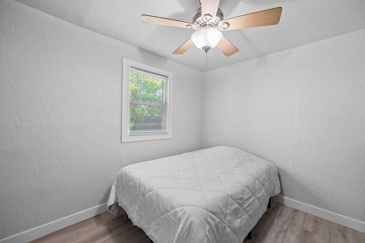 Detail Gallery Image 22 of 31 For 2604 Fairfield St, Sacramento,  CA 95815 - 2 Beds | 1 Baths