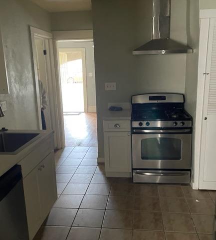Detail Gallery Image 6 of 7 For 311 S Laurel St, Stockton,  CA 95205 - – Beds | – Baths