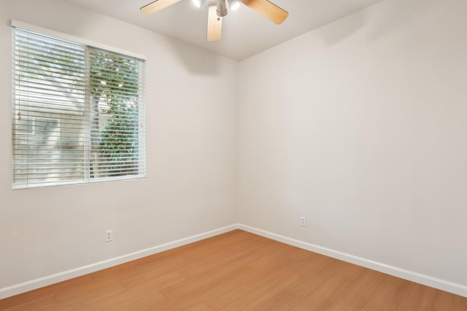 Detail Gallery Image 25 of 43 For 1707 Danbrook Dr, Sacramento,  CA 95835 - 3 Beds | 2 Baths