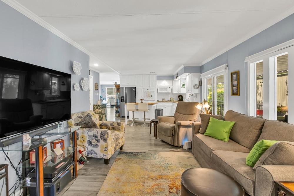 Detail Gallery Image 29 of 63 For 198 Shadowbrook Dr, Folsom,  CA 95630 - 2 Beds | 2 Baths