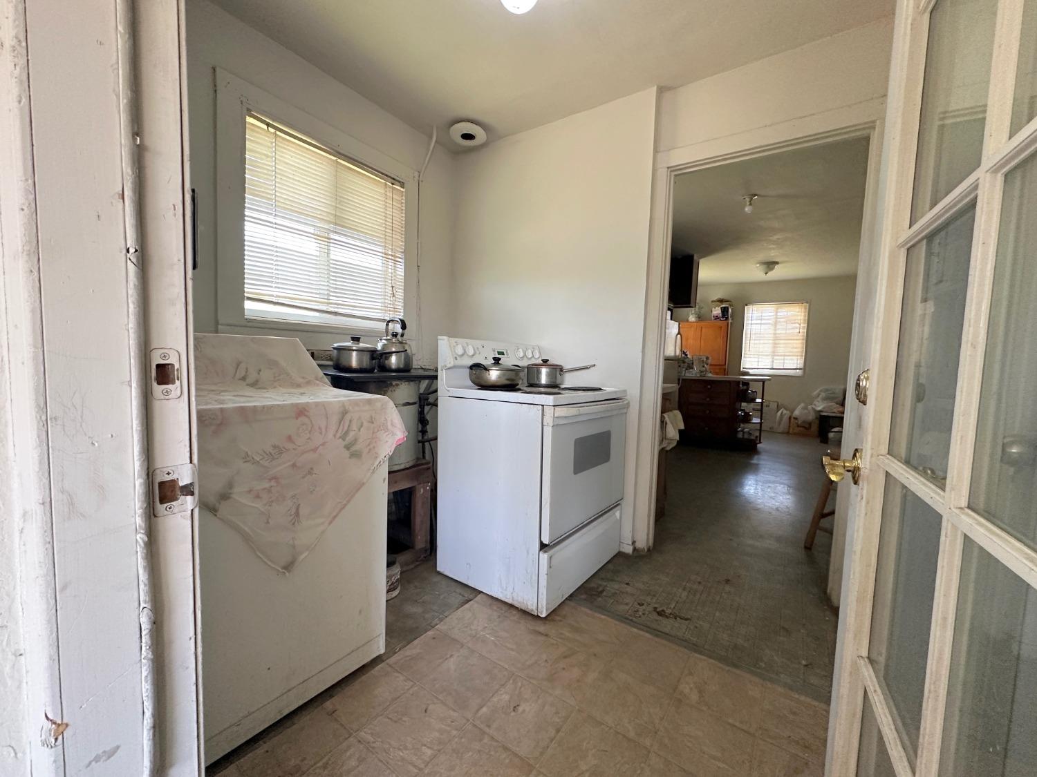 Detail Gallery Image 22 of 27 For 1390 Williamson Rd, Manteca,  CA 95337 - 3 Beds | 1 Baths