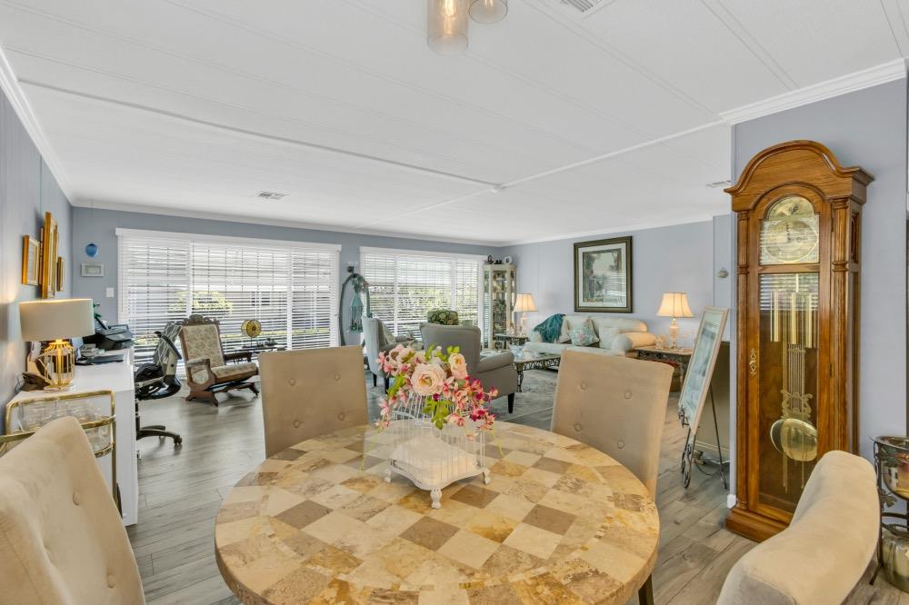Detail Gallery Image 35 of 63 For 198 Shadowbrook Dr, Folsom,  CA 95630 - 2 Beds | 2 Baths