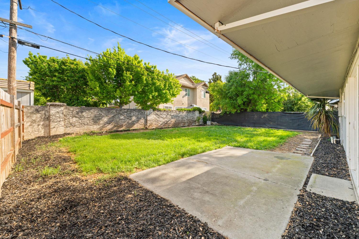 Detail Gallery Image 18 of 23 For 960 Anna St, West Sacramento,  CA 95605 - 3 Beds | 2 Baths