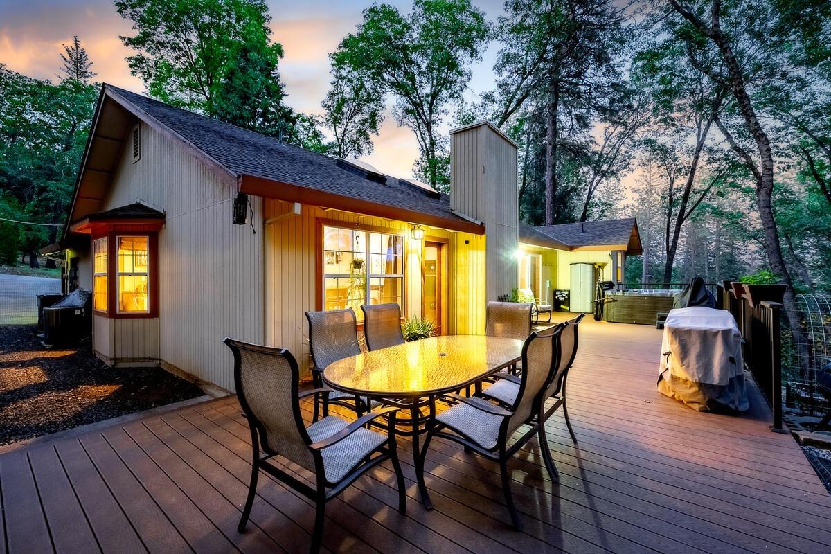 Detail Gallery Image 3 of 64 For 5844 Cold Springs Dr, Foresthill,  CA 95631 - 3 Beds | 3 Baths