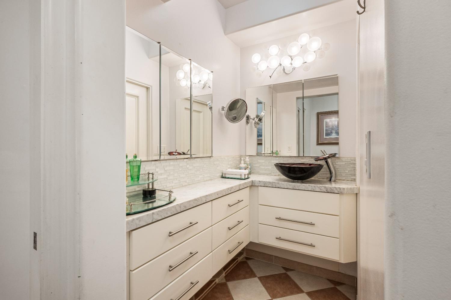 Detail Gallery Image 33 of 88 For 2020 Kaila Way, El Dorado Hills,  CA 95762 - 5 Beds | 6/1 Baths