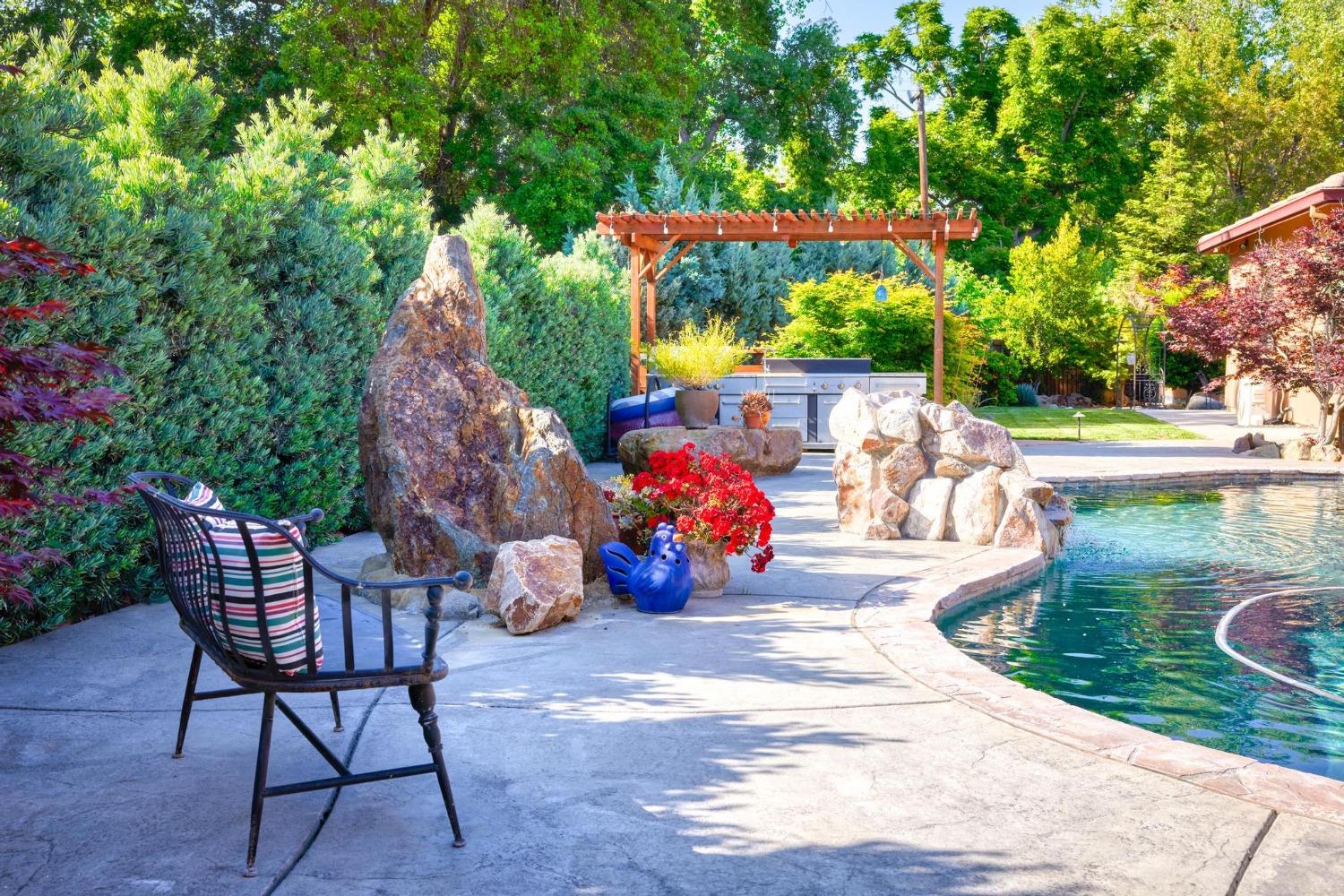 Detail Gallery Image 60 of 93 For 10717 Goldsborough Cir, Oakdale,  CA 95361 - 5 Beds | 5 Baths