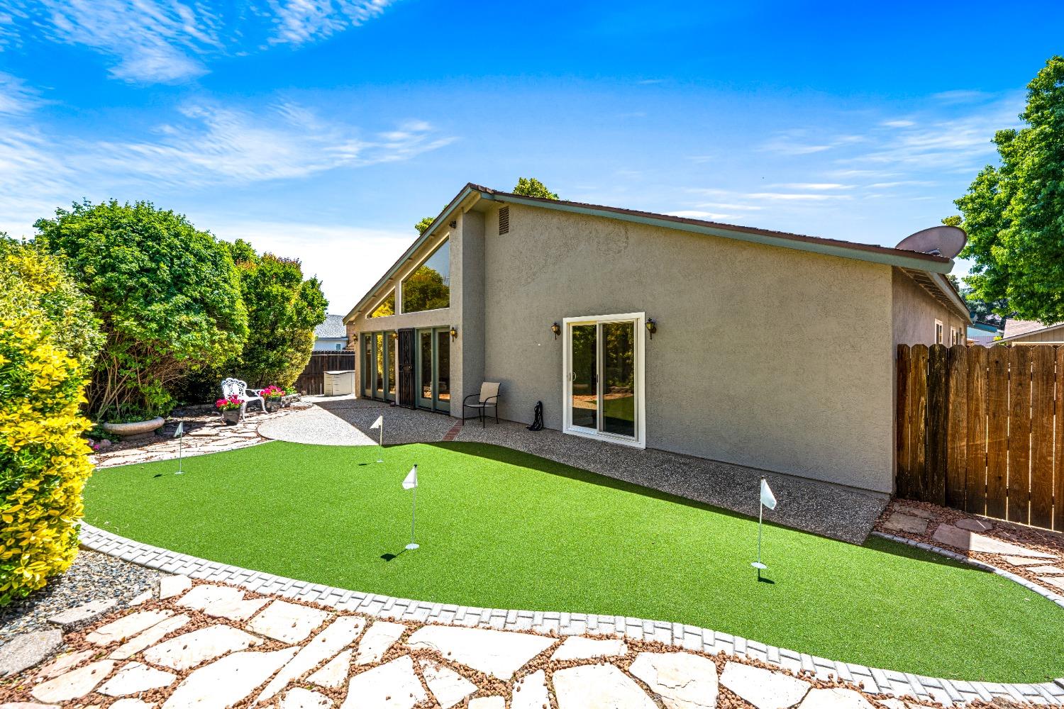 Detail Gallery Image 40 of 54 For 2659 Argolis Way, Sacramento,  CA 95826 - 3 Beds | 2 Baths