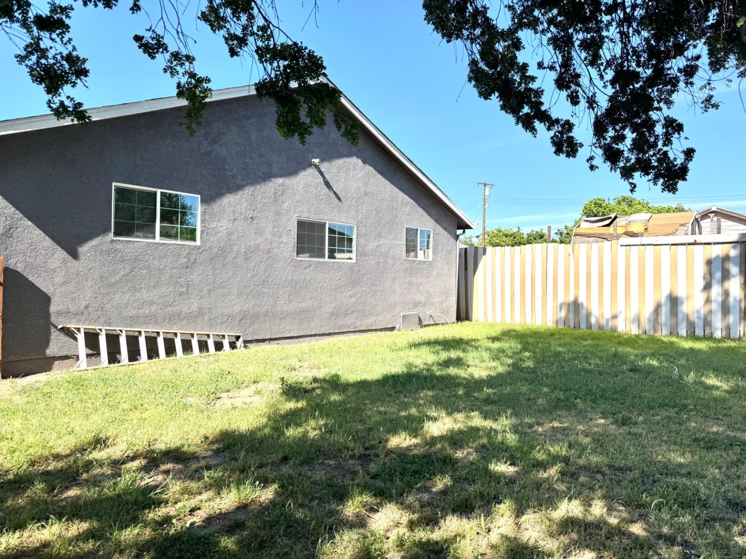 Detail Gallery Image 7 of 20 For 680 Ford Rd, Sacramento,  CA 95838 - – Beds | – Baths