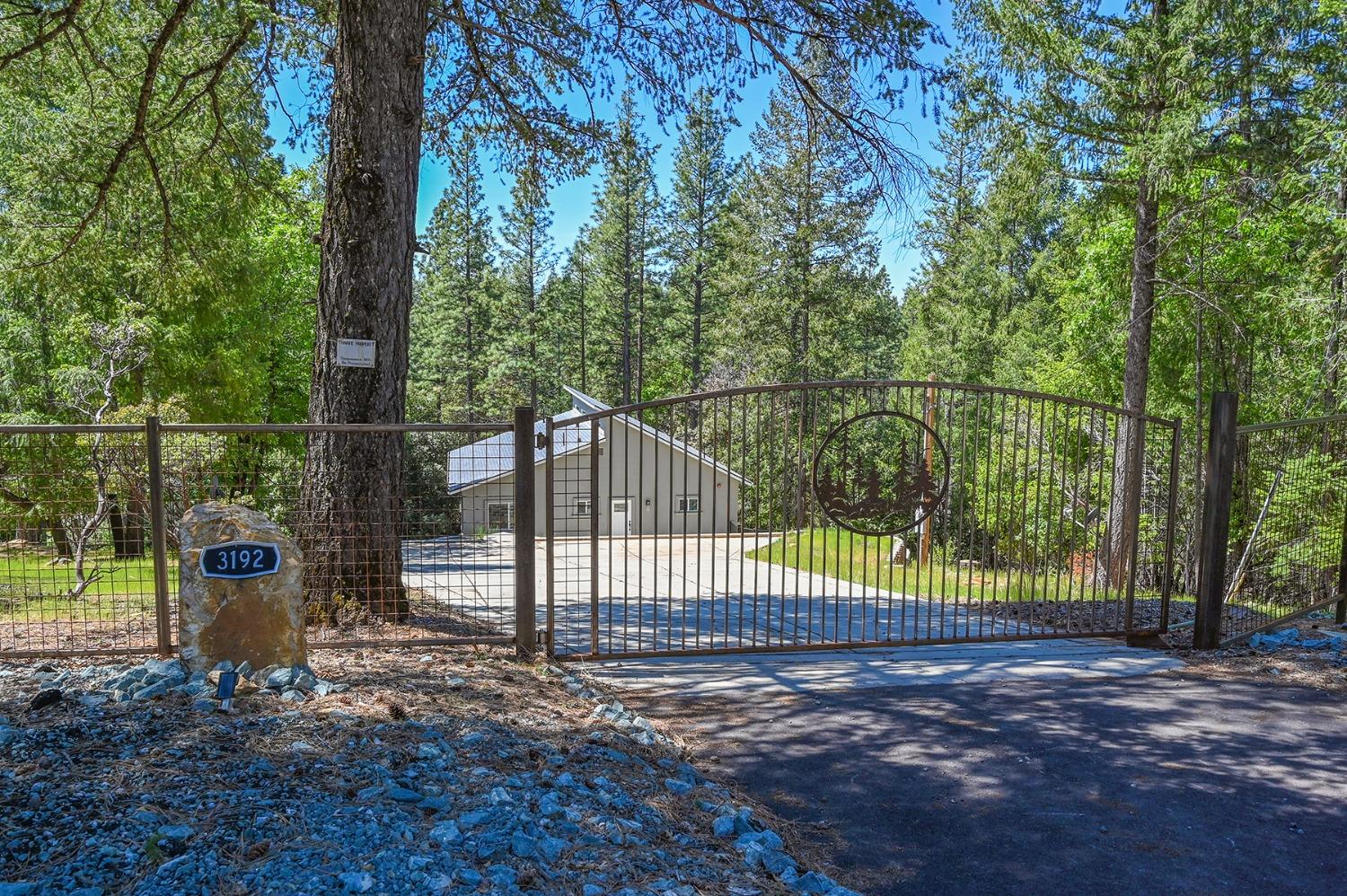 Buckeye Court, Placerville, California image 2