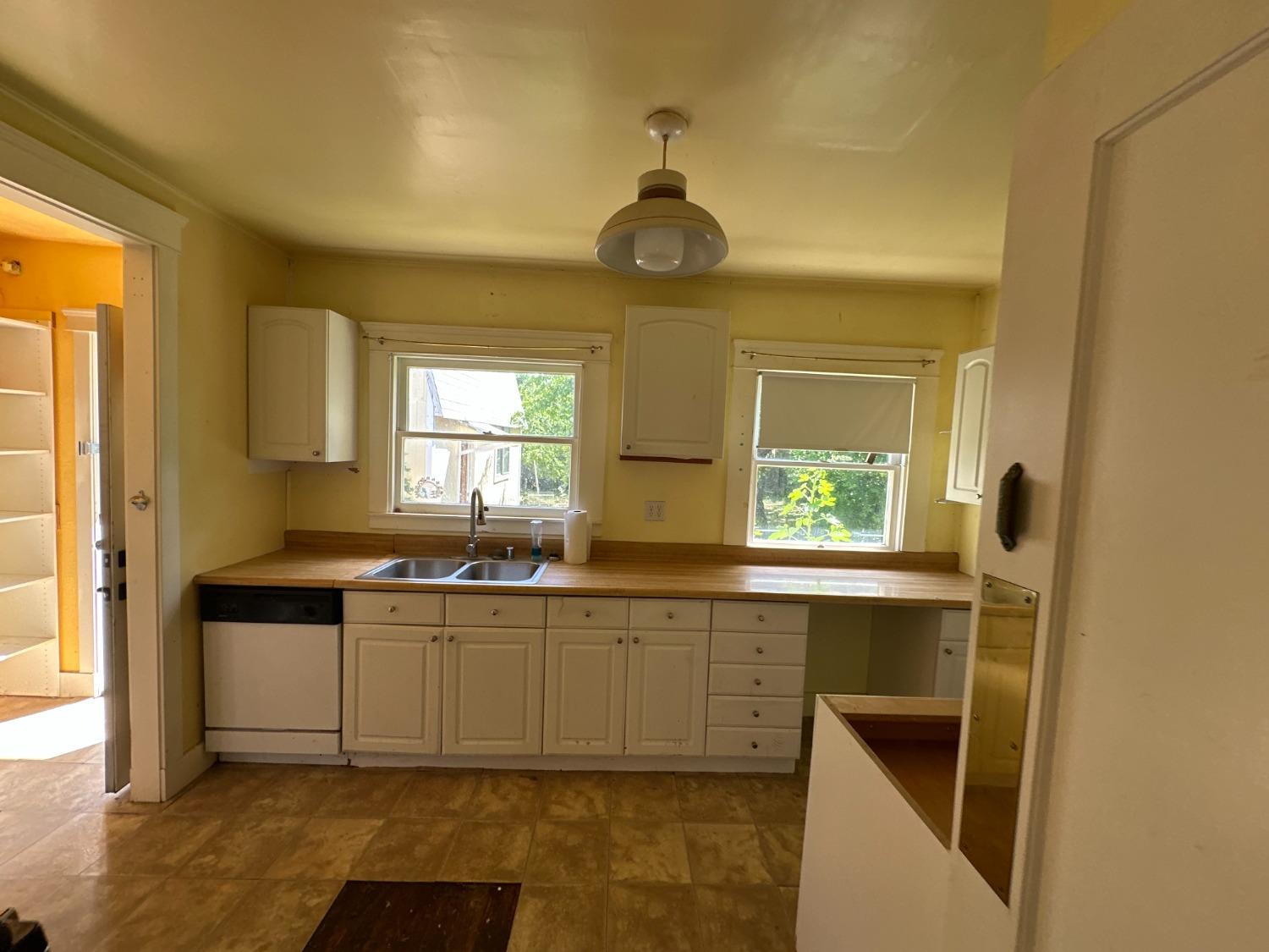 Detail Gallery Image 9 of 33 For 845 4th St, Woodland,  CA 95695 - 3 Beds | 1 Baths