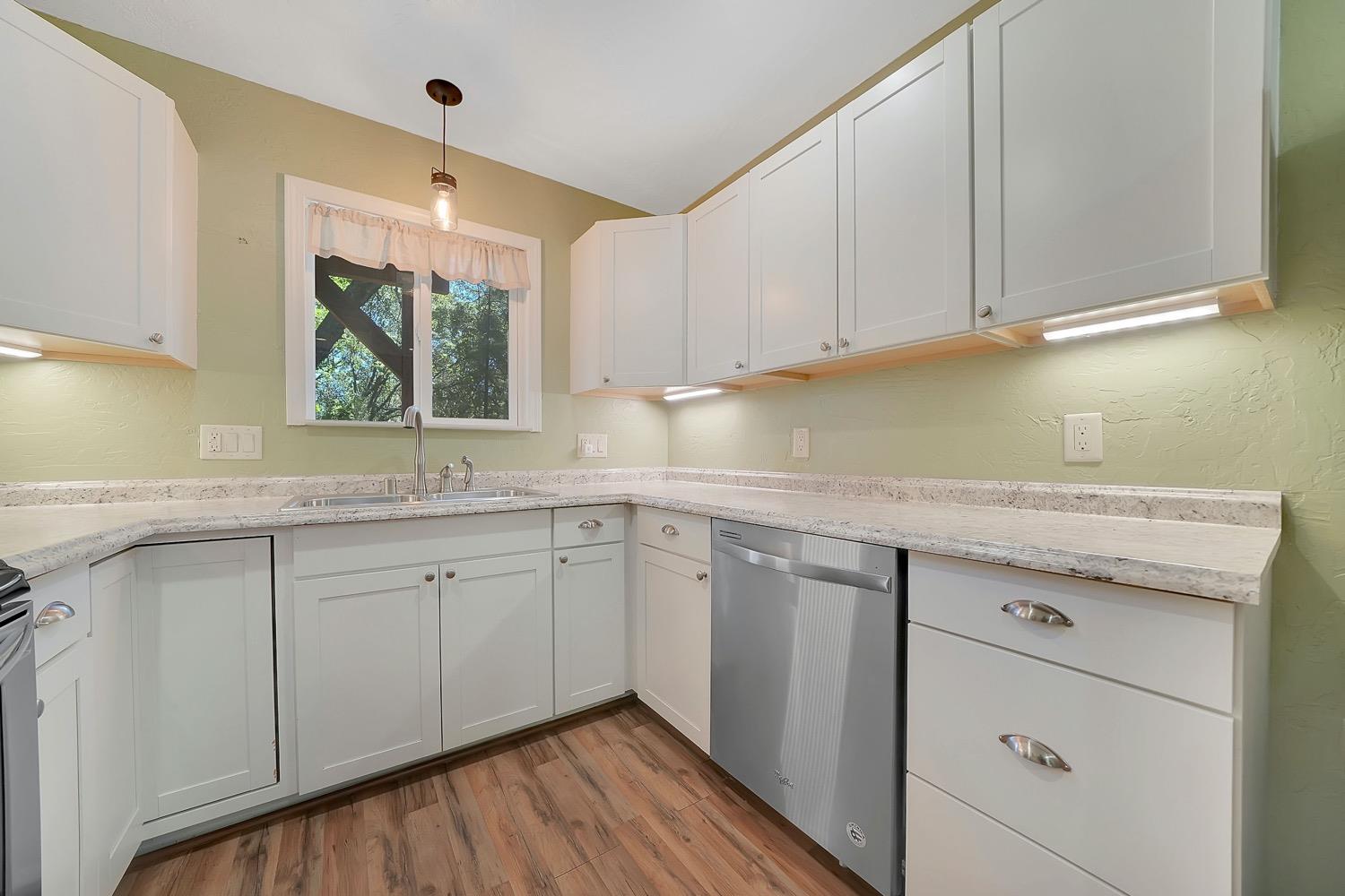 Detail Gallery Image 14 of 42 For 14178 Marc Dr, Pine Grove,  CA 95665 - 3 Beds | 1/1 Baths