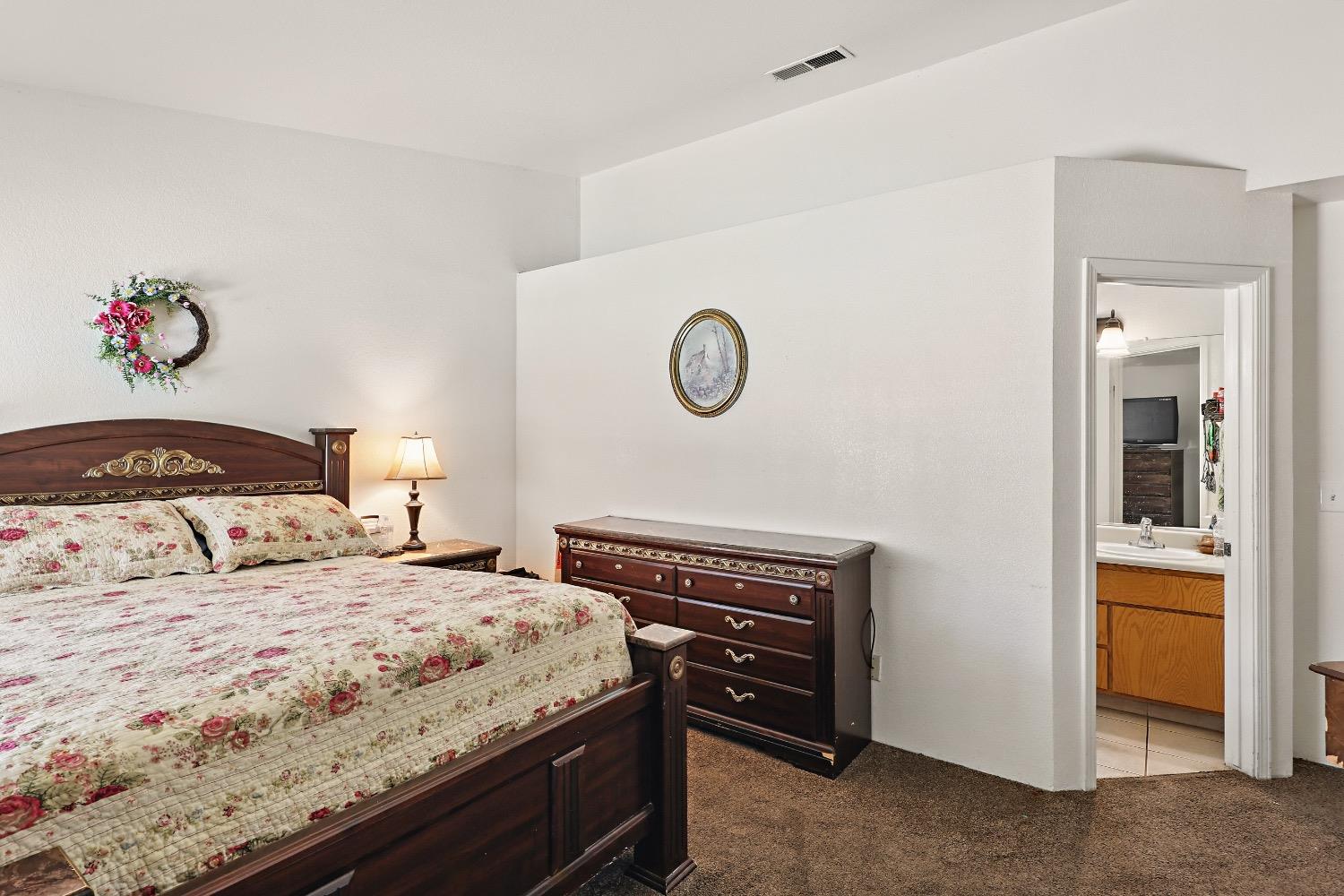 Detail Gallery Image 16 of 24 For 1482 Pintail Cir, Los Banos,  CA 93635 - 3 Beds | 2 Baths