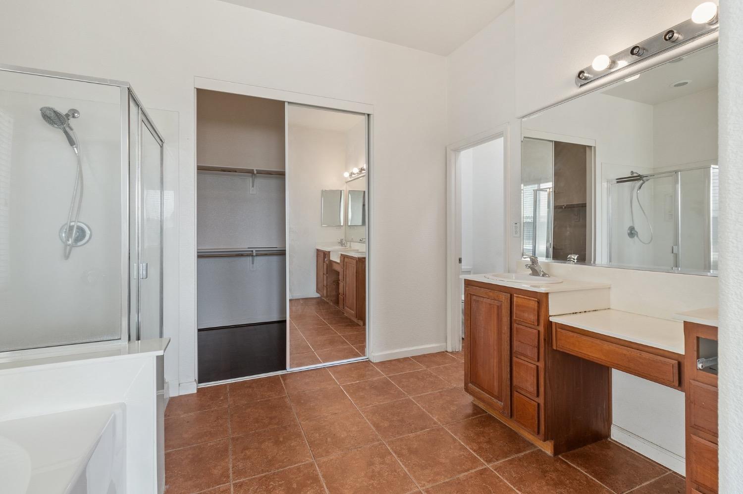 Detail Gallery Image 12 of 38 For 554 Bonanza Dr, Newman,  CA 95360 - 3 Beds | 2 Baths