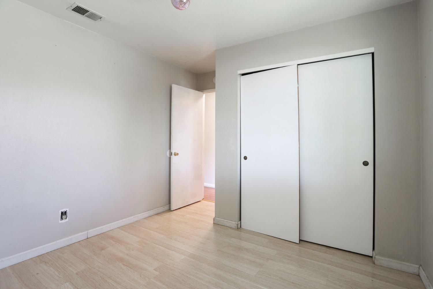 Detail Gallery Image 24 of 40 For 133 S Carroll Ave, Stockton,  CA 95215 - 3 Beds | 2 Baths