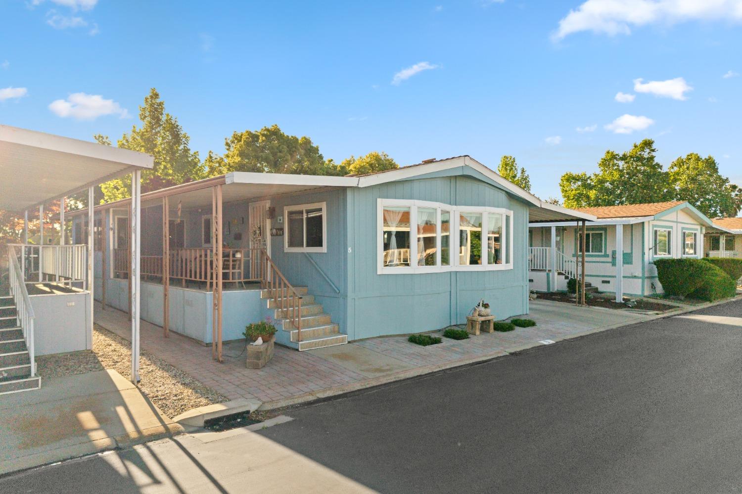 Detail Gallery Image 2 of 38 For 1500 Held Dr 5, Modesto,  CA 95355 - 2 Beds | 2 Baths
