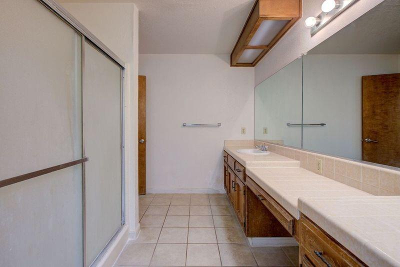 Detail Gallery Image 26 of 32 For 820 Olivewood Dr, Los Banos,  CA 93635 - 3 Beds | 2 Baths