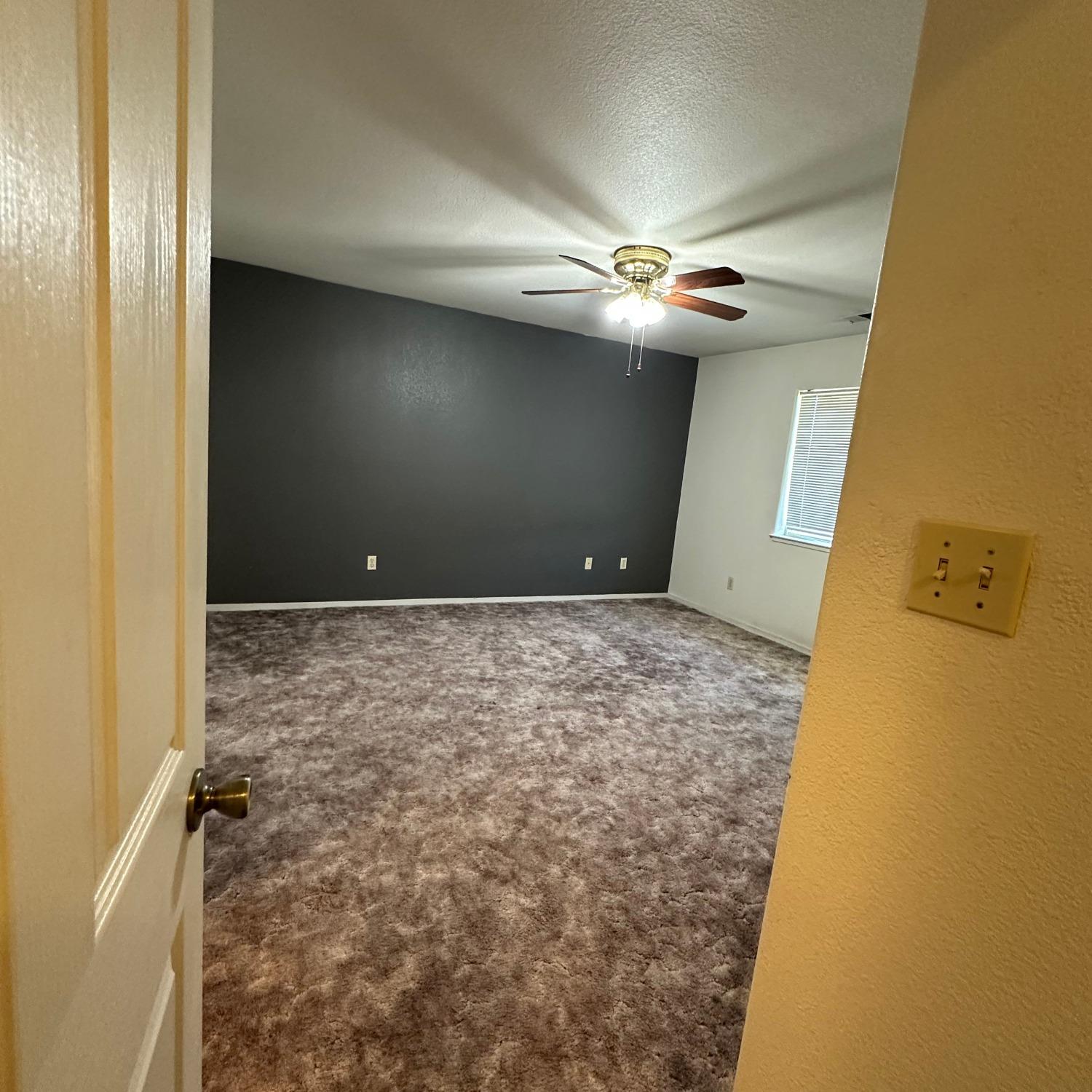 Detail Gallery Image 16 of 23 For 2316 Thaddeous Ct, Escalon,  CA 95320 - 3 Beds | 2/1 Baths