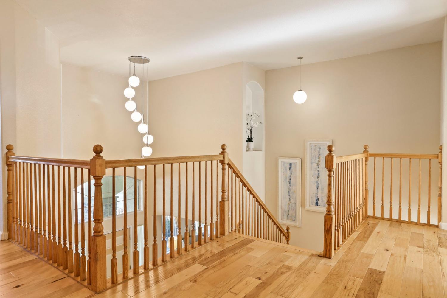 Detail Gallery Image 28 of 65 For 9572 Crystal Water Way, Elk Grove,  CA 95624 - 6 Beds | 4/1 Baths