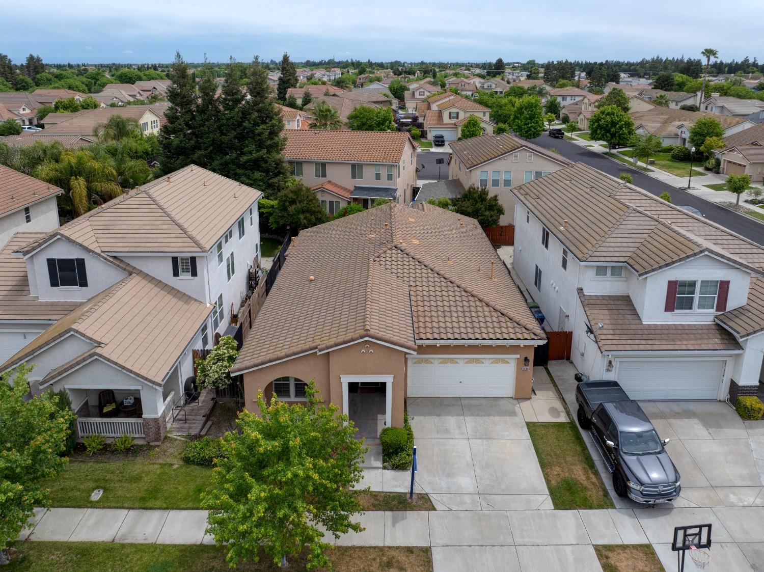 Detail Gallery Image 35 of 37 For 3804 Apple Blossom Ln, Turlock,  CA 95382 - 3 Beds | 2 Baths